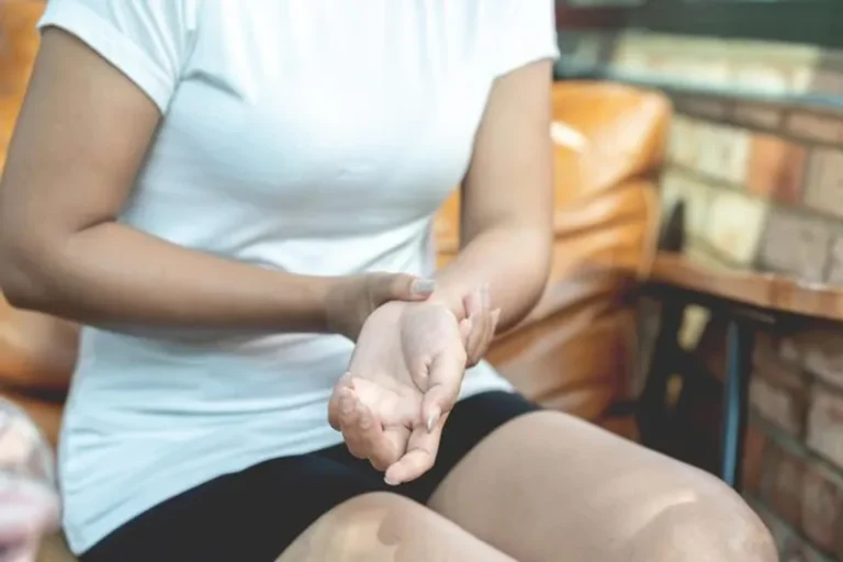 Tendinitis en la inserción del tendón: síntomas, causas y tratamiento